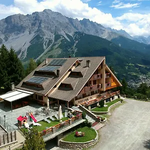 https://residence-mirage-oga.it-lombardy.com