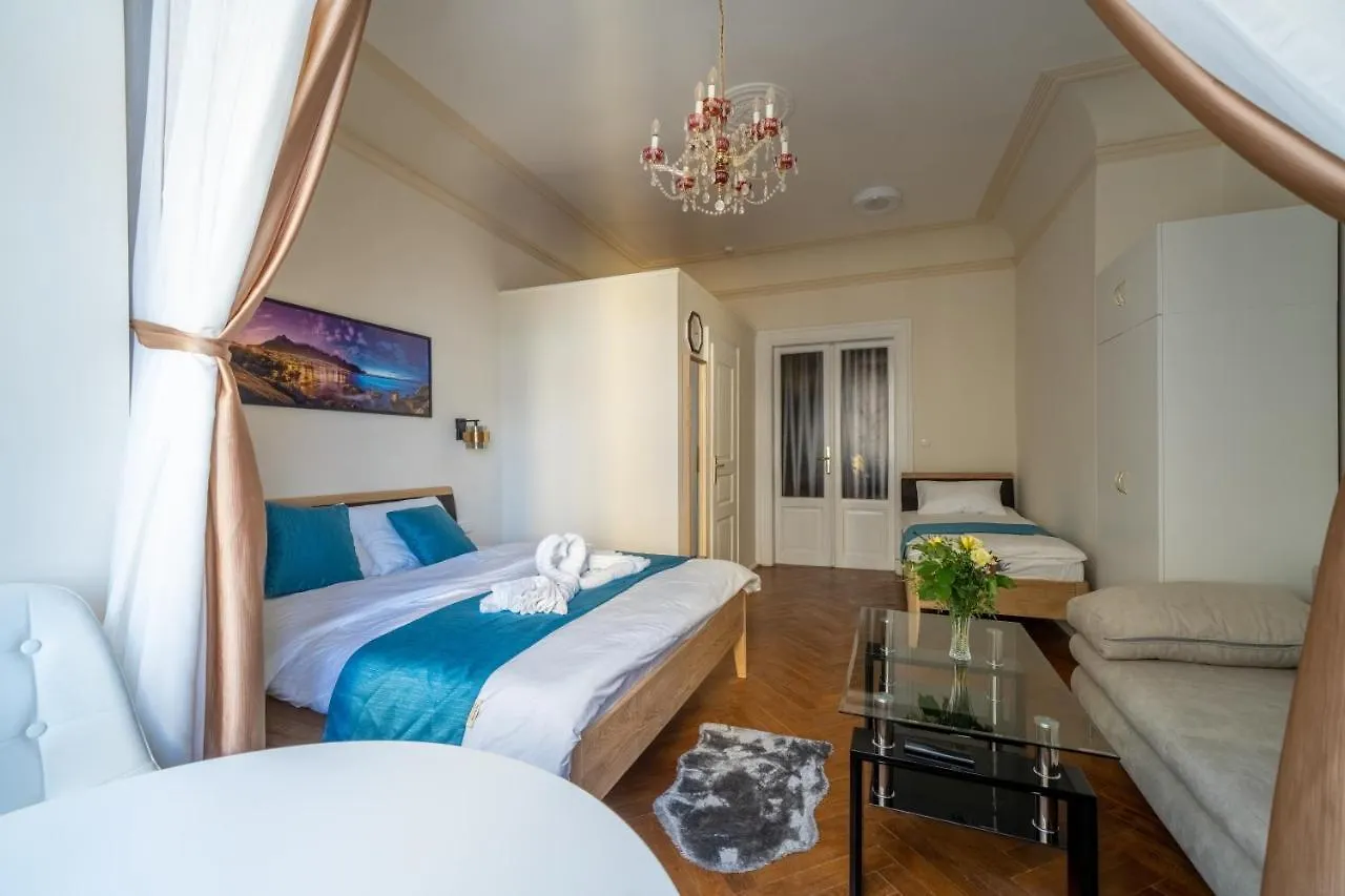 Exclusive Apartment With A View Of Prague Castle And Vltava River